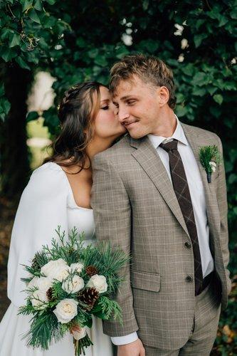 mobile - carousel-hero-element image-4