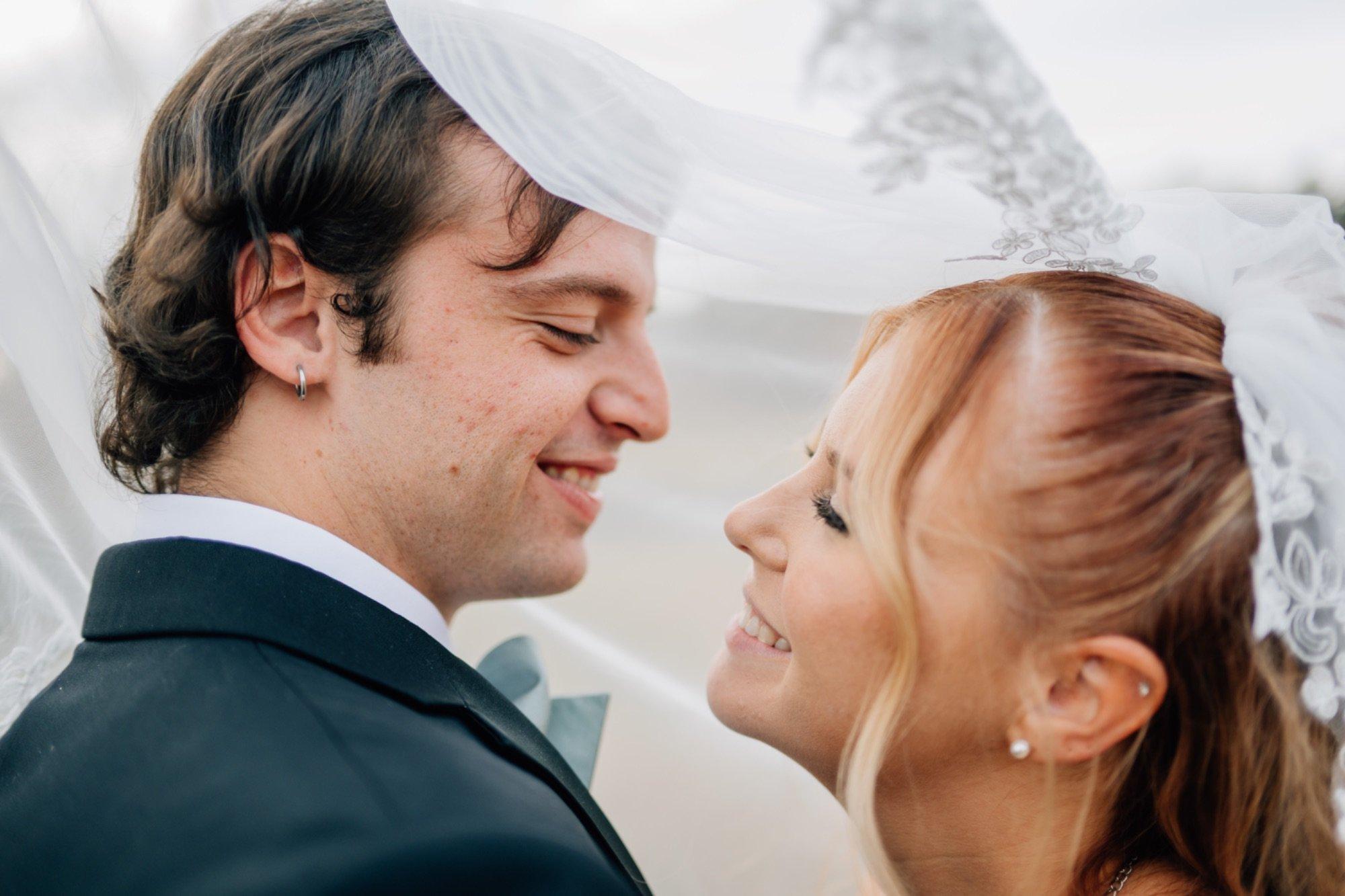 carousel-hero-element image-0